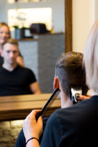 Schneller Männer Haircut - Haardesignerei Desiree